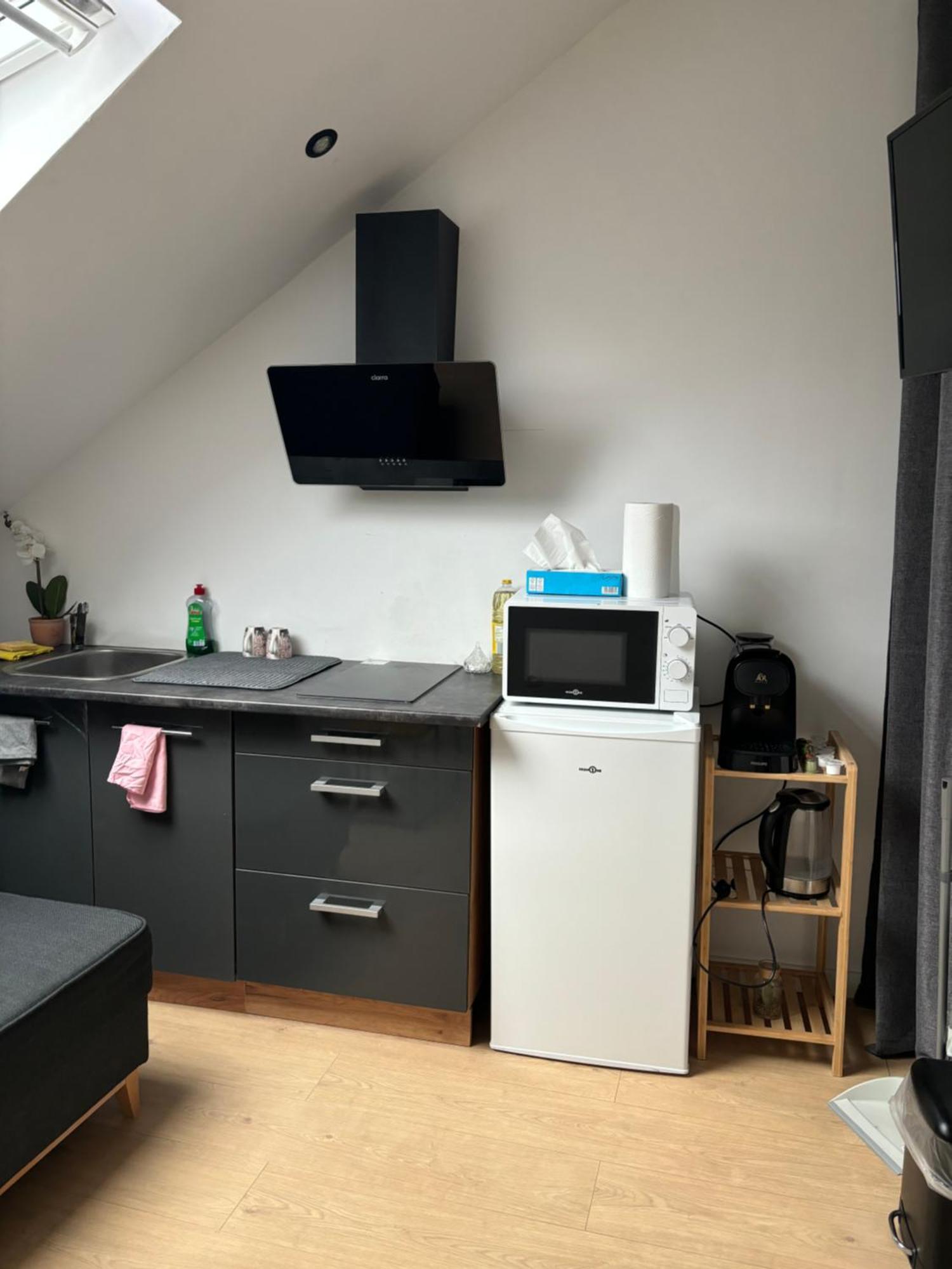 Ubuntu House - Charleroi Appartement Buitenkant foto